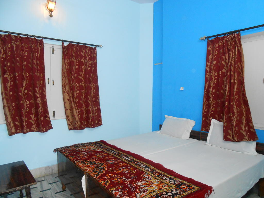 Elvis Guest House Varanasi Room photo